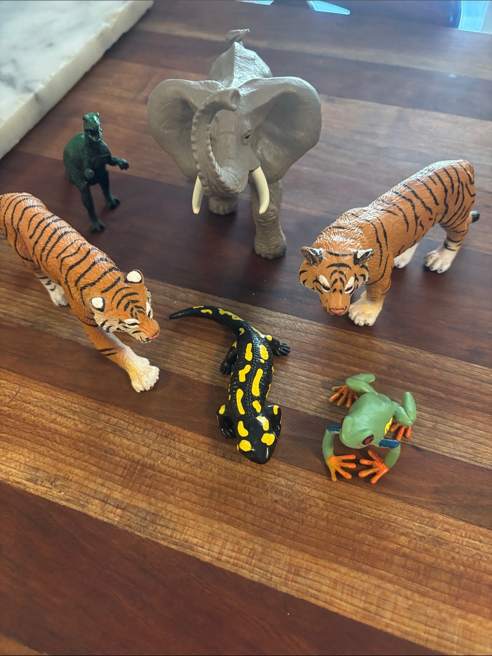 Safari ltd Animal Figurines